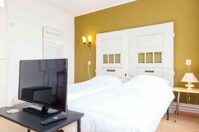 B&Bdesiree Maastricht Bagian luar foto